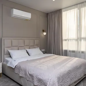 Апартаменты Flatrent Olympic Park, метро бориспільська поруч!, Киев