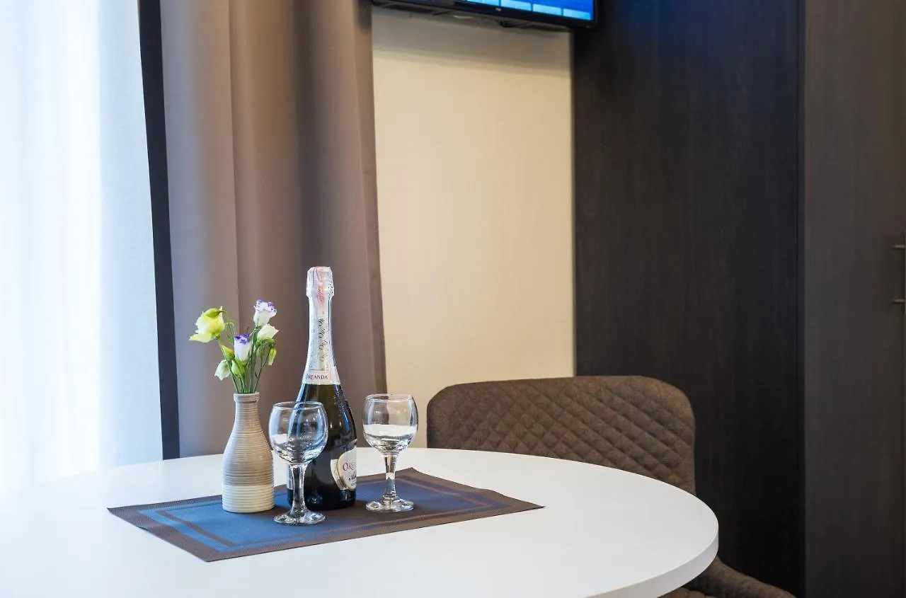 Khreshchatyk Apart Hotel Passage Киев